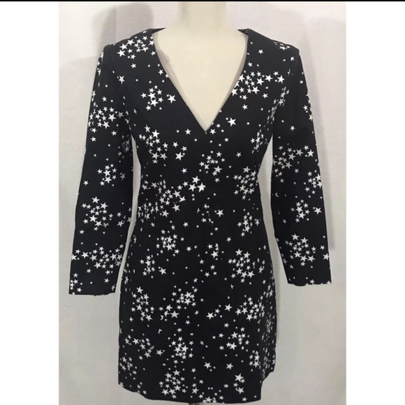 kate spade Dresses & Skirts - Kate Spade Black and White Star Long Sleeve Dress